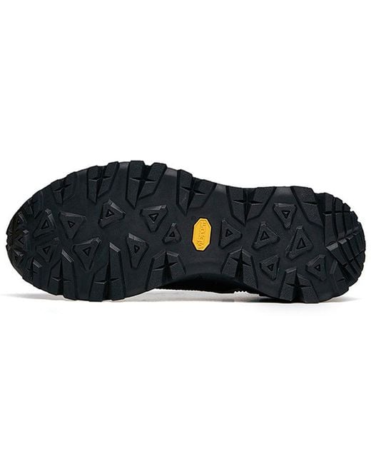 Anta Black Star Distance for men