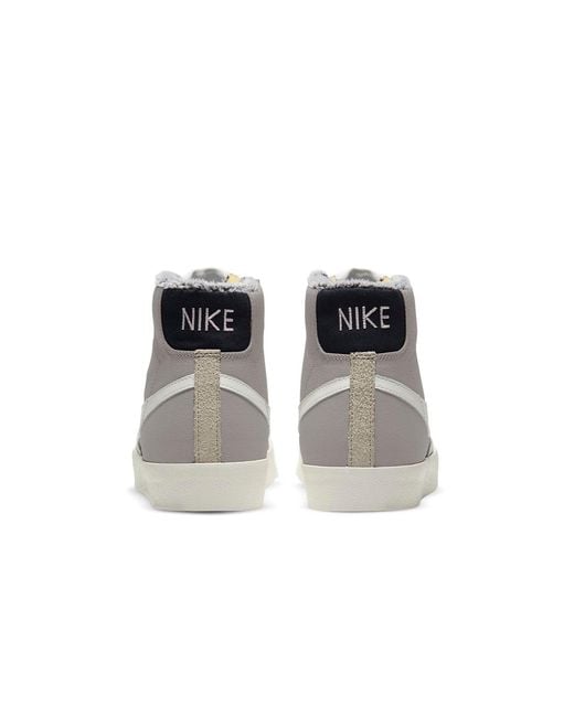 Nike Brown Blazer Mid 'Hike for men