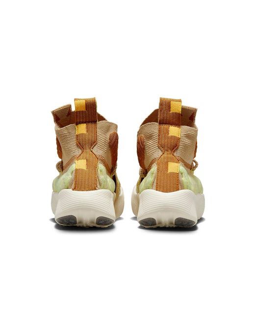 Nike Brown Ispa Sense Flyknit 'Sesame' for men
