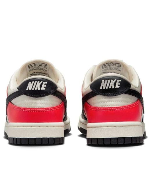 Nike Red (Wmns) Dunk Low Toe Bright Crimson'
