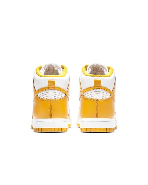 Nike Yellow (Wmns) Dunk High 'Dark Sulfur'
