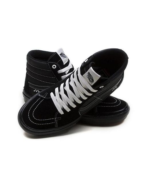 Vans Black Skate Classics Sk8-Hi Retro Skateboarding Shoes