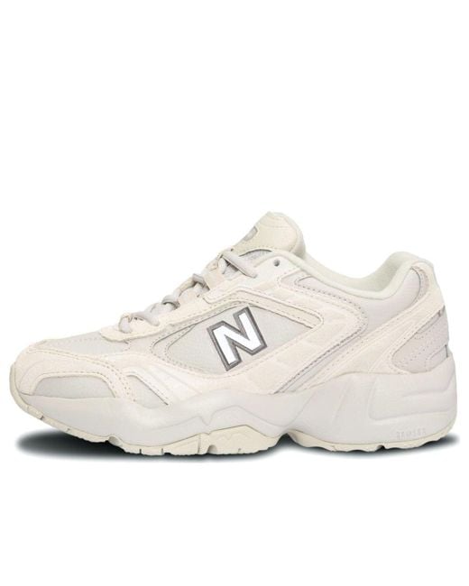 New Balance White 452 Series Low Tops Lightweight Retro B Wide Beige