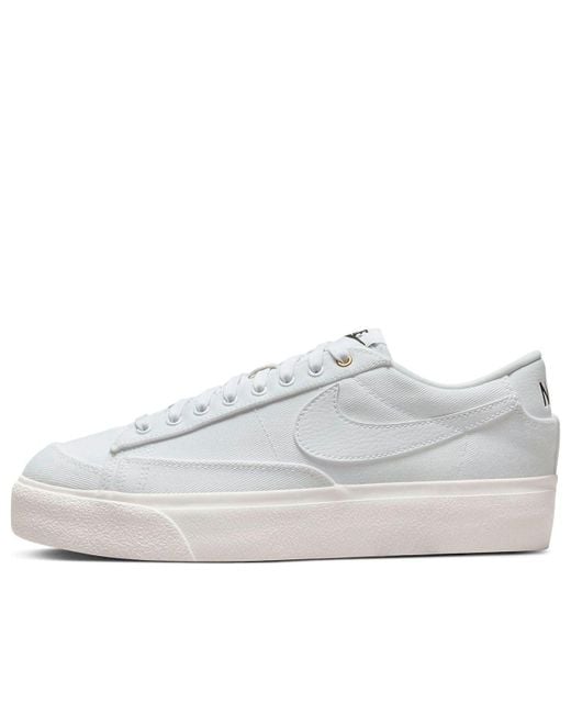 Nike White (Wmns) Blazer Platform Low Canvas