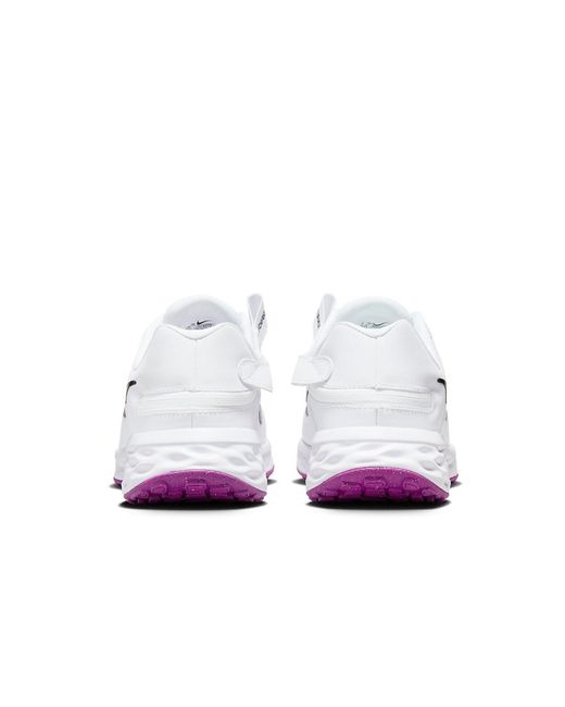 Nike White (Wmns) Revolution 6 Flyease Next Nature