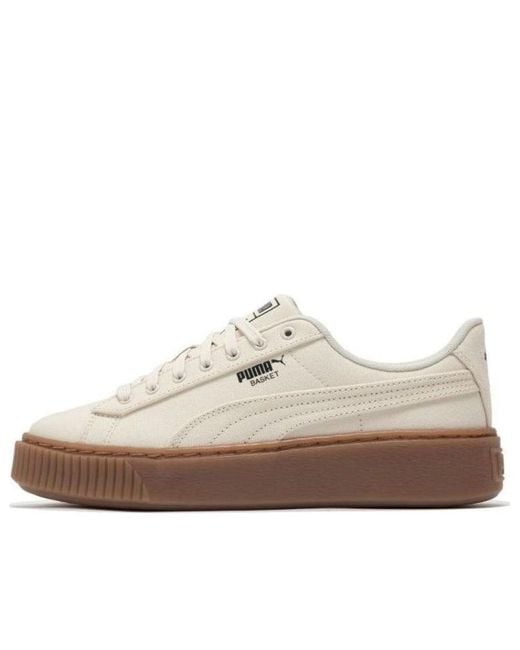 PUMA White (Wmns) Basket Platform Canvas