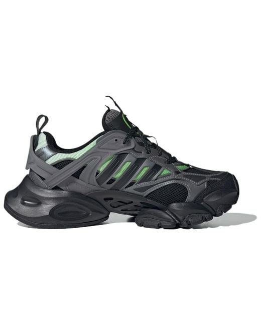 Adidas Black Xlg Runner Deluxe