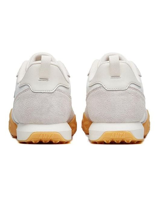 Anta White (Wmns) Life Series Sneakers