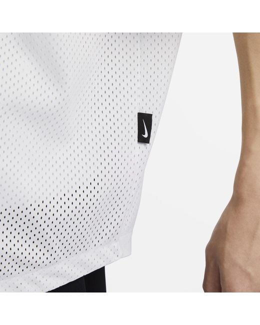 Nike White Graphic T-Shirt for men