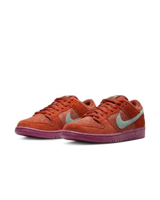 Nike Red Sb Dunk Low 'Mystic Rosewood' for men