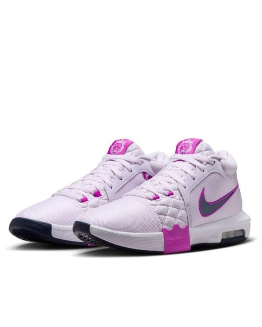 Nike Purple Lebron Witness Viii Basketball Shoes for men