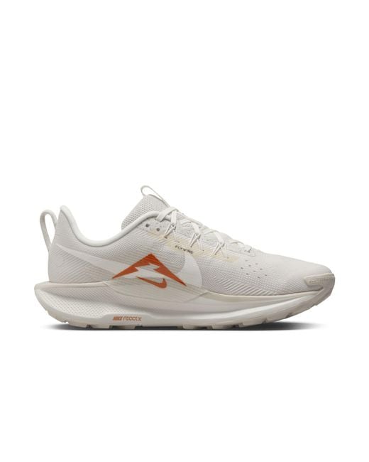 Nike White (Wmns) Pegasus Trail 5 'Phantom Picante'