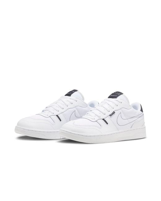Nike White Squash-Type Low Tops Casual Skateboarding Shoes for men