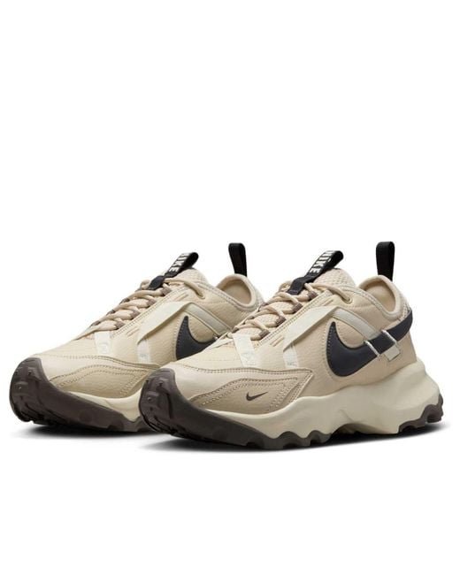 Nike Natural (Wmns) Tc 7900 'Beach Cave Stone Coconut Milk Off Noir'