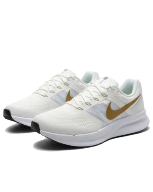 Nike White Run Swift 3 for men