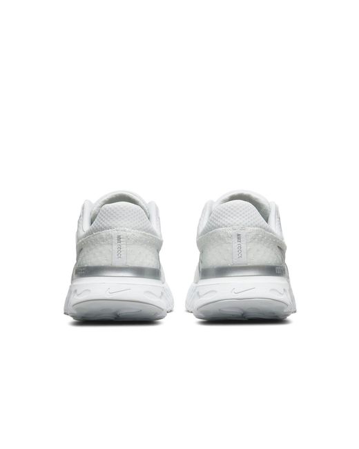 Nike White (Wmns) React Infinity Run Flyknit 3 Metallic'