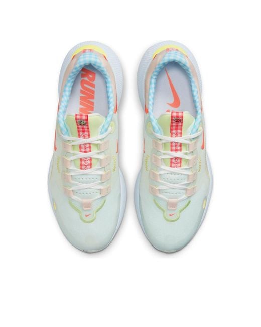 Nike White (Wmns) React Escape Run 'Light'