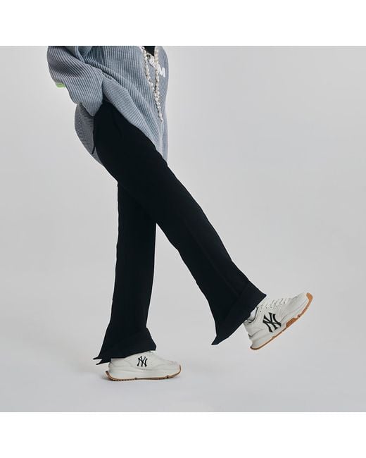 MLB White Chunky Runner Basic Yankees
