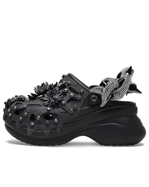 CROCSTM Black (Wmns) X Swarovski Classic Bae Clog