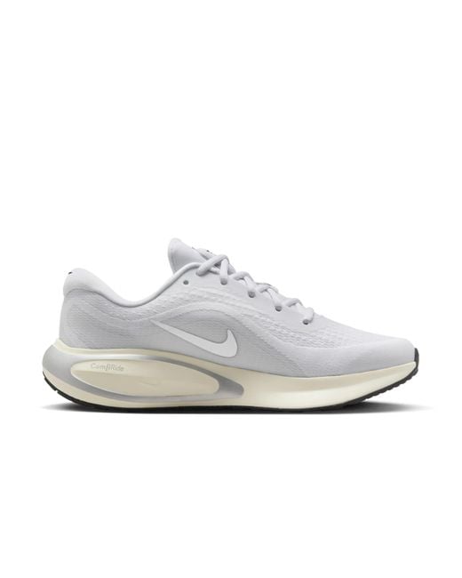 Nike White (Wmns) Journey Run Metallic'