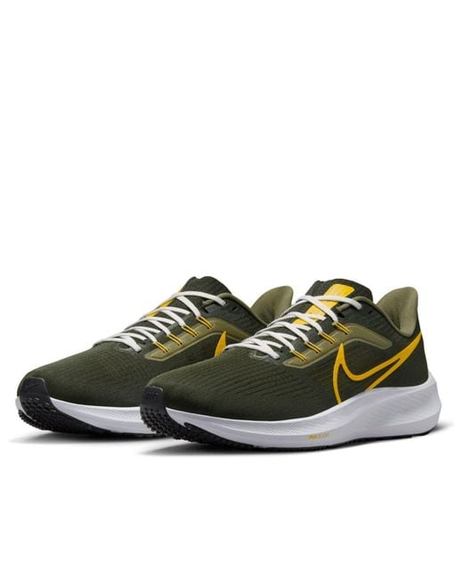 Nike Brown Air Zoom Pegasus 39 'Sequoia University' for men