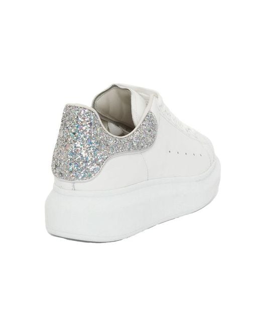 McQueen White (Wmns) Oversized Sneaker Holo'