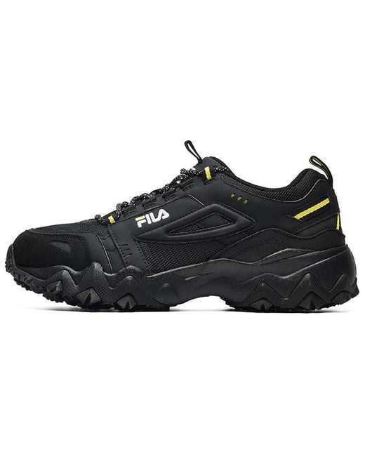 Fila Black Oakmont Low Top Clunky Sneaker for men