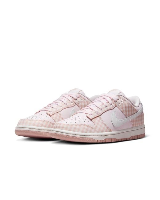 Nike Pink (Wmns) Dunk Low 'Pearl Oxford Summit'
