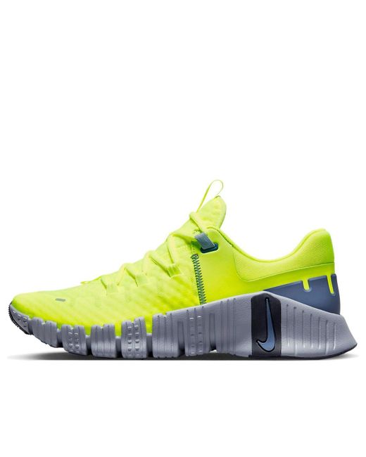 Nike Free Metcon 5 Training Shoes In Yellow for Men Lyst UK