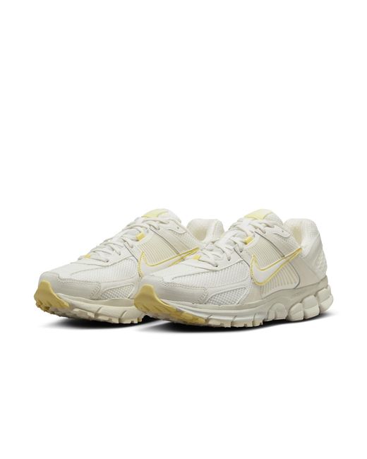 Nike White (Wmns) Air Zoom Vomero 5 'Sail Soft'