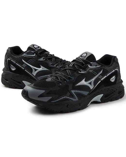 Mizuno Black Adventure 'Twe Nonslip Durable Lowtop' for men