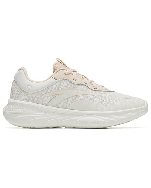 Anta White (Wmns) Shock-Absorbing Low-Top Running Shoes