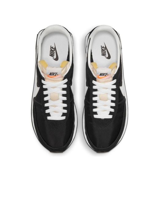 Nike Black Waffle Trainer 2 for men