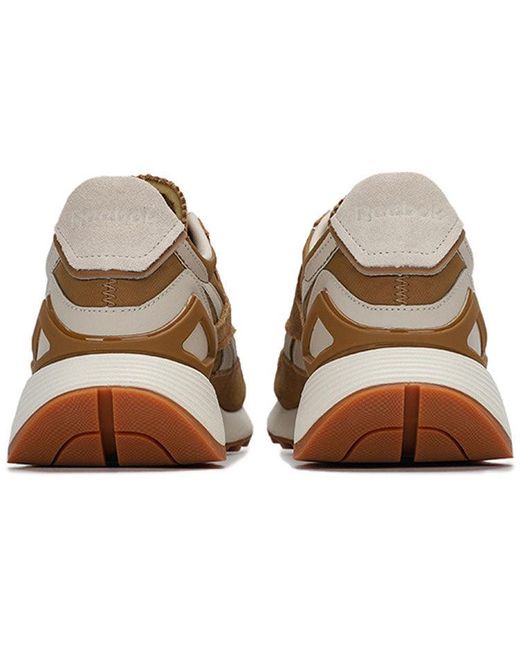 Reebok Brown Classic Leather Running Shoes for men