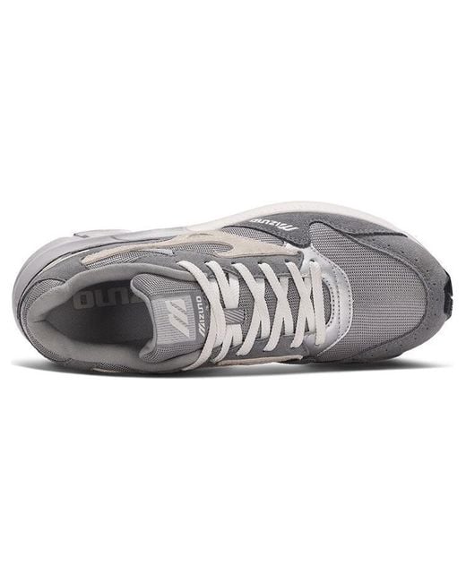 Mizuno White Pi Retro for men