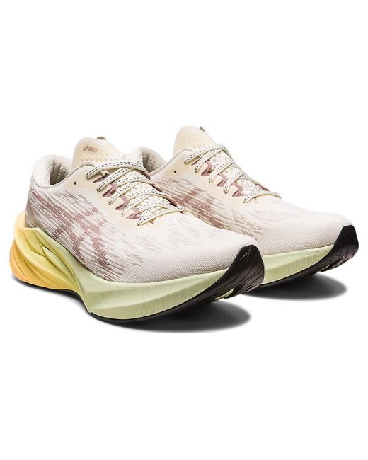 Asics White (Wmns) Novablast 3