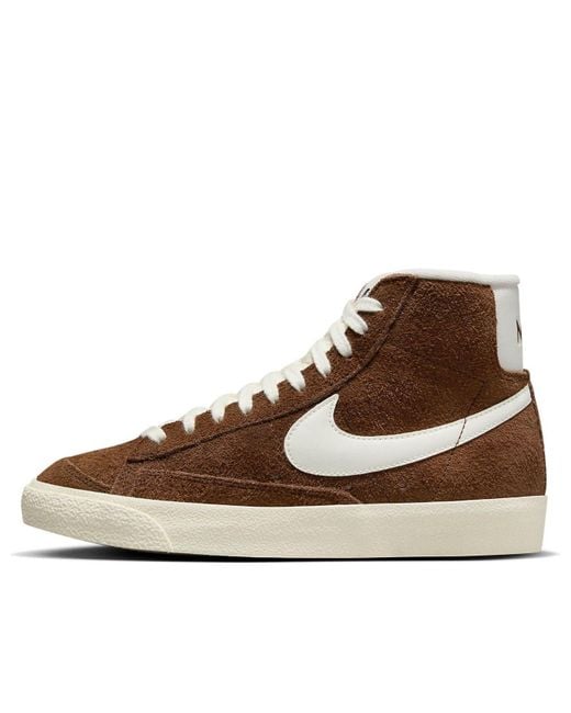 Nike Brown (Wmns) Blazer Mid '77 Vintage 'Cacao Wow' for men