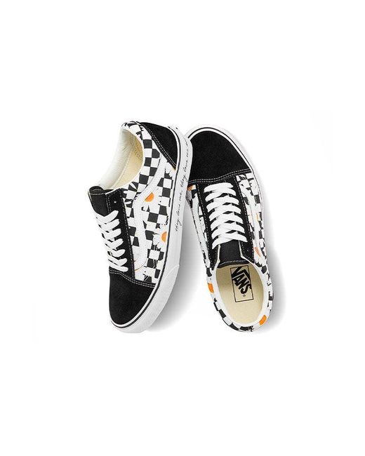 Vans White Old Skool Low-Top Sneakers for men