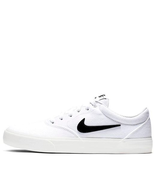 Nike White Charge Slr Txt Sb for men