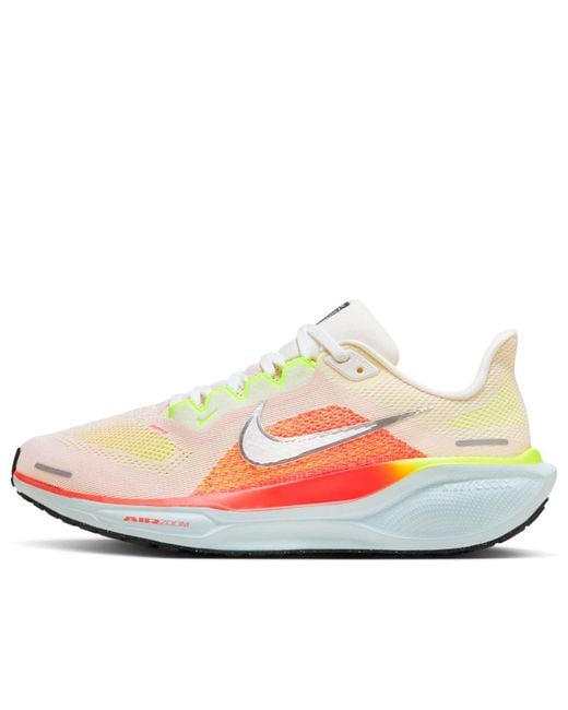 Nike White (Wmns) Air Zoom Pegasus 41 'Summit Crimson'