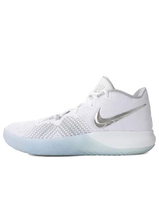 Kyrie flytrap top white silver