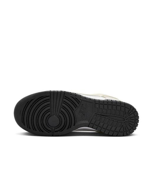 Nike White (Wmns) Dunk Low Lx Coconut Milk'