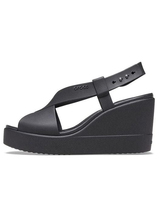 CROCSTM Blue (Wmns) Brooklyn Cozy Non-Slip Sports Sandals