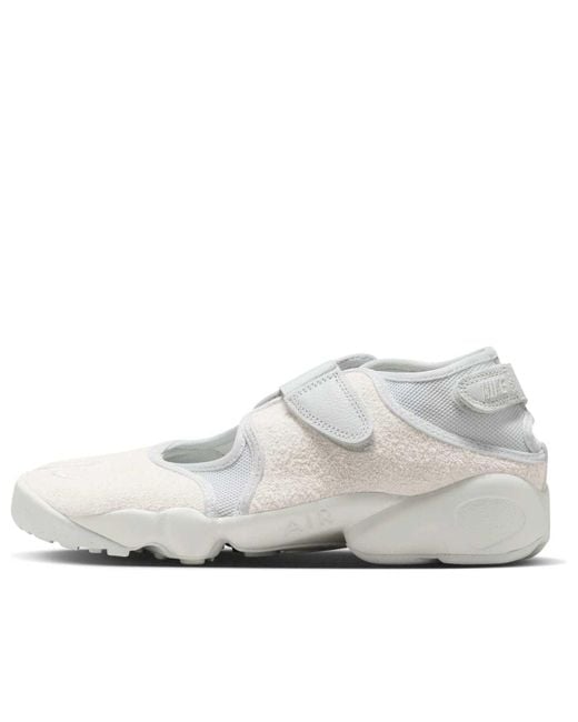 Nike White Air Rift Ip Sneaker