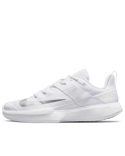 Nike White Court Vapor Lite Hard Court Tennis Shoe