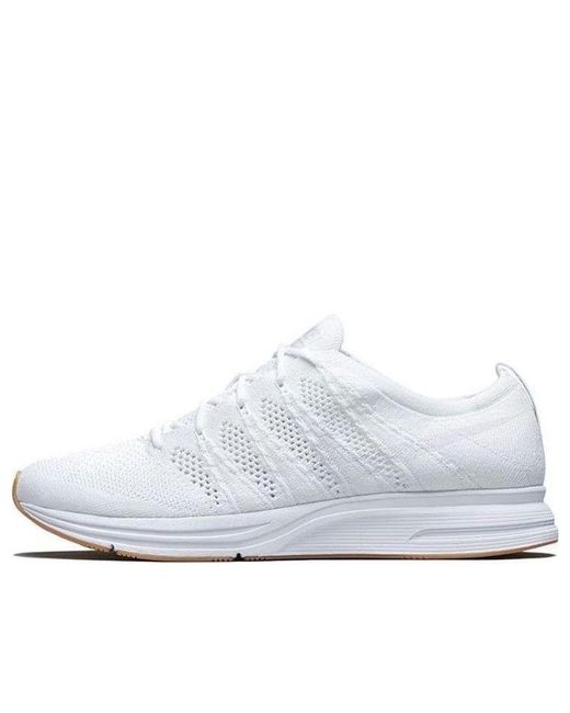 Nike White Flyknit Trainer Gum' for men
