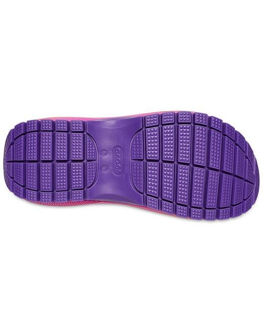 CROCSTM White (Wmns) Classic Mega Crush Sandal