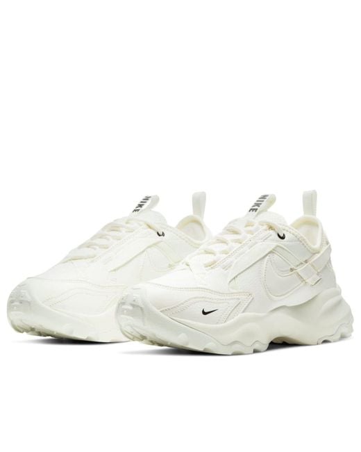 Nike White Tc 7900