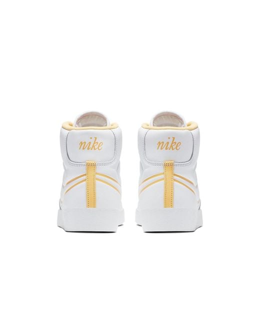 Nike White (Wmns) Blazer Mid Topaz'