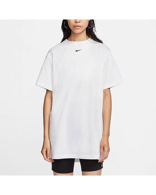 Nike White (Wmns) Sportswear Essential Logo Embroidery Knitted Short Sleeve Dress